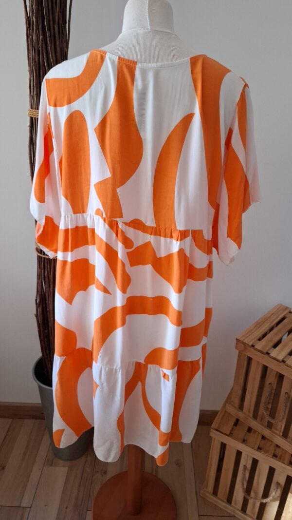 Robe orange et blanche – Image 2