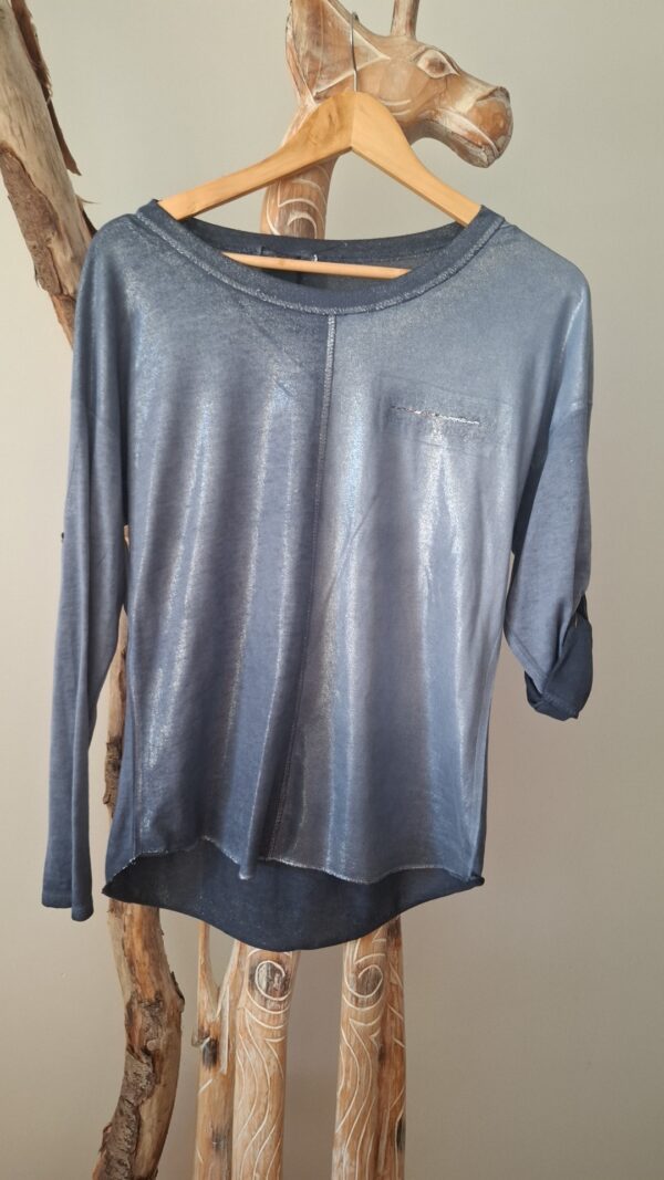 Sweat bleu jean irisé – Image 3