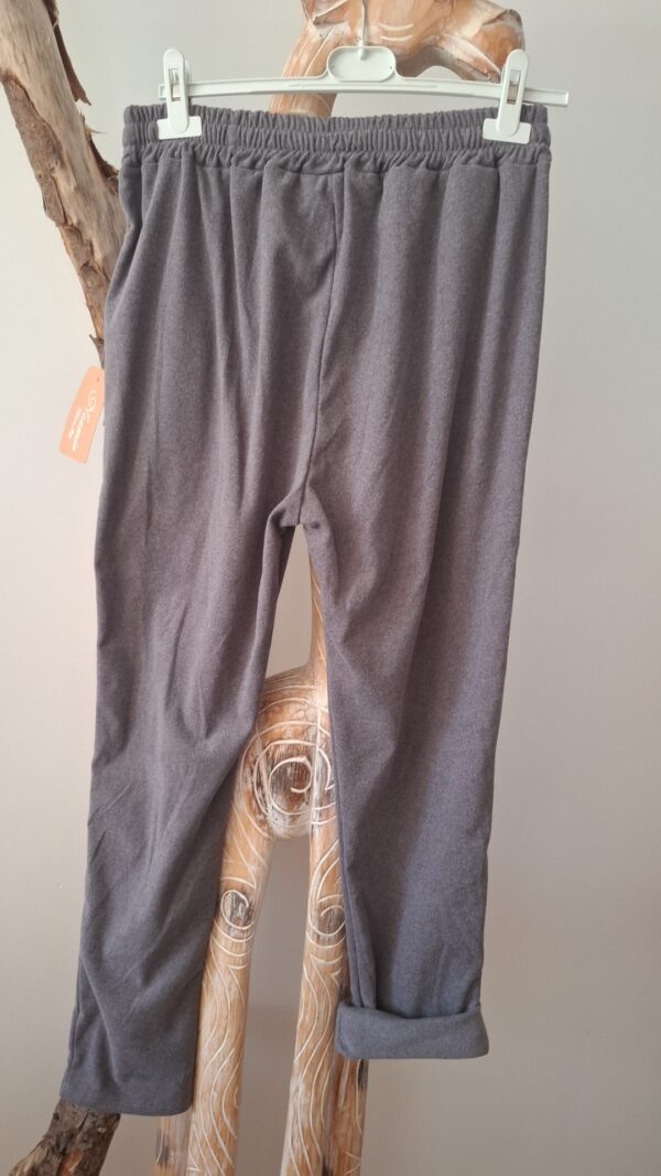 Pantalon gris Naomie – Image 5