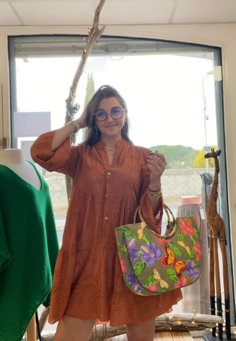 Robe broderie terracotta cuivré