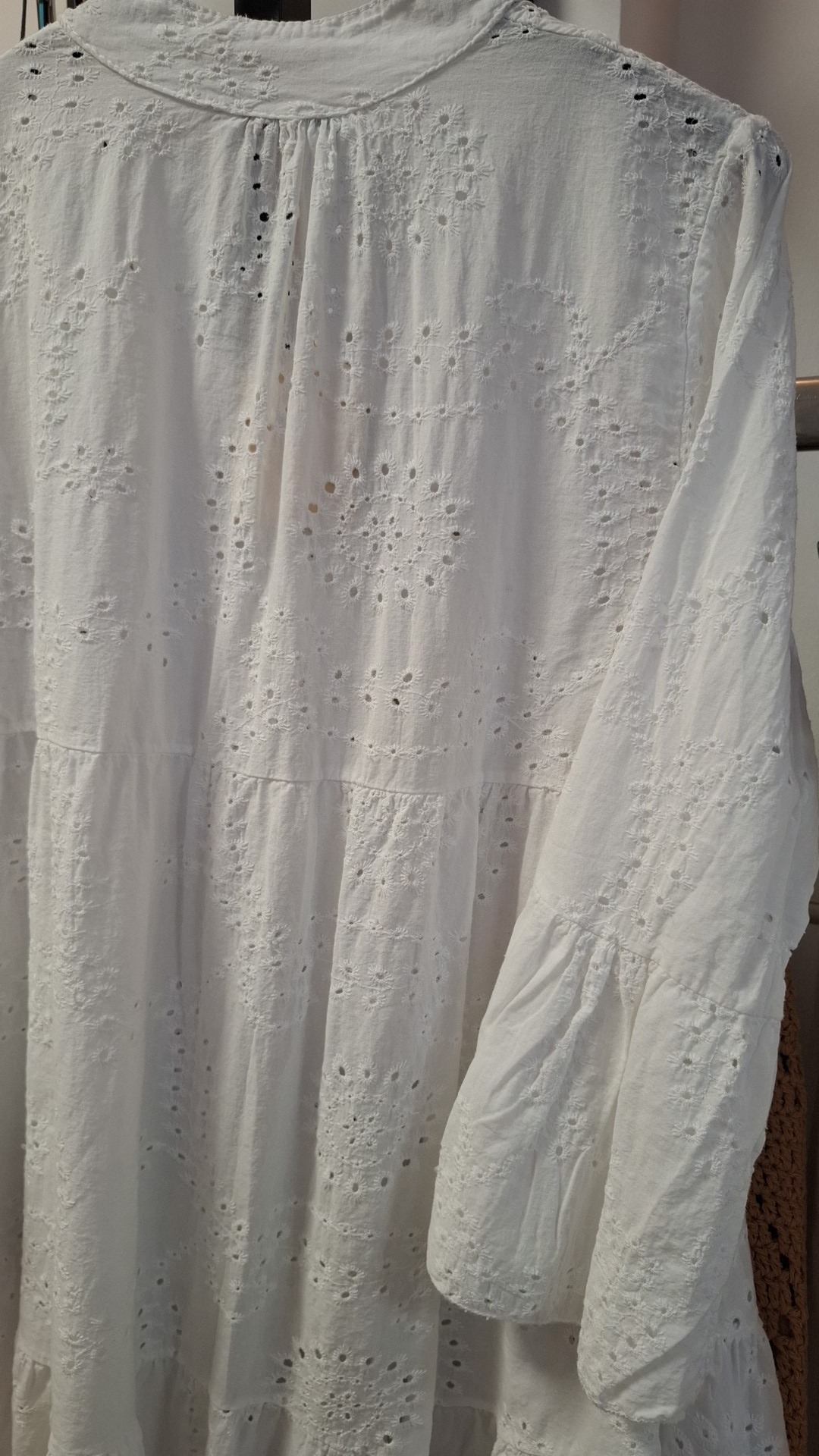 Robe broderie blanche – Image 5