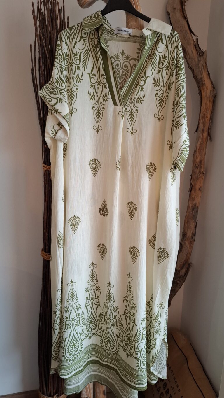 Robe bohème moda impression verte et blanche