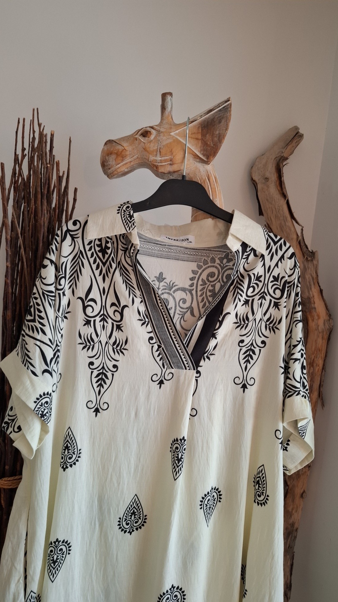 Robe bohème moda impression noire et blanche – Image 6